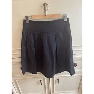 Vince Black Pleated Cotton High Waisted Skirt Made‎ USA Size 2 Above Knee Career
